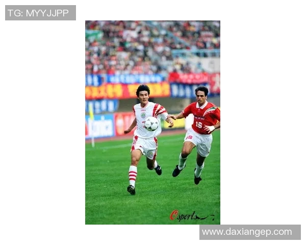 中国足球崛起与世界球星争锋十强榜单解析