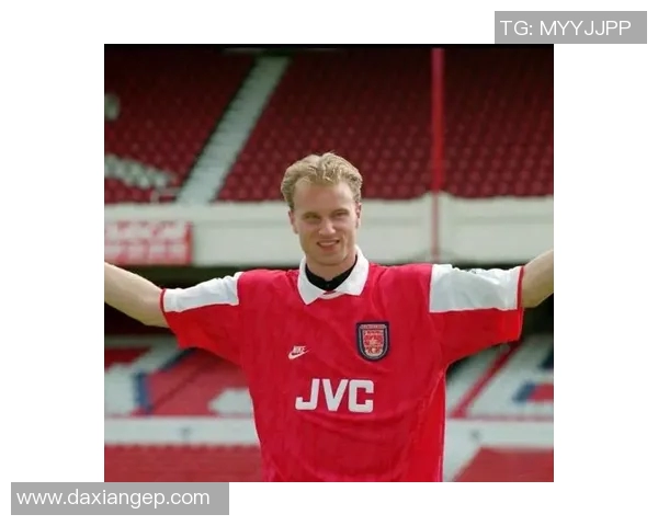 足坛巨星辉煌历程全面盘点见证传奇球员荣耀时刻